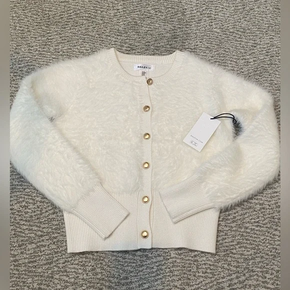 Bailey 44 Ivory Fuzzy Cardigan Sweater XS with Gold Buttons NWT - Picture 6 of 9